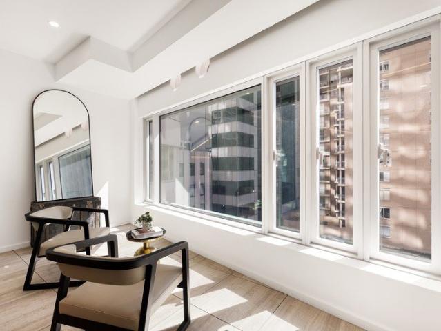 In the heart of City Apartment in Prime CBD Location