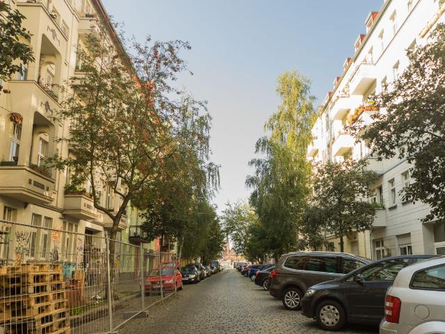 In the heart of Friedrichshain with balcony, bed + 1 sleeping sofa, Berlin Amsterdam Apartments for Rent