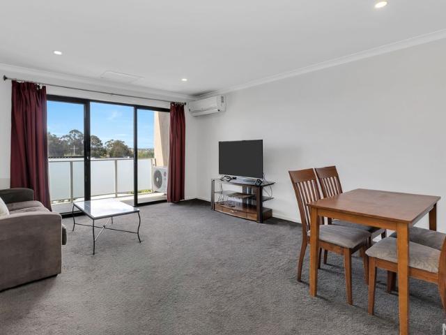 In the Heart of Lawson Fully Furnished