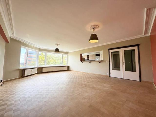 In the immediate vicinity of all amenities !