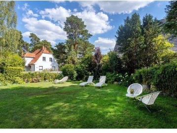 In traumhafter Lage Exquisites Architektenhaus mit Südgarten