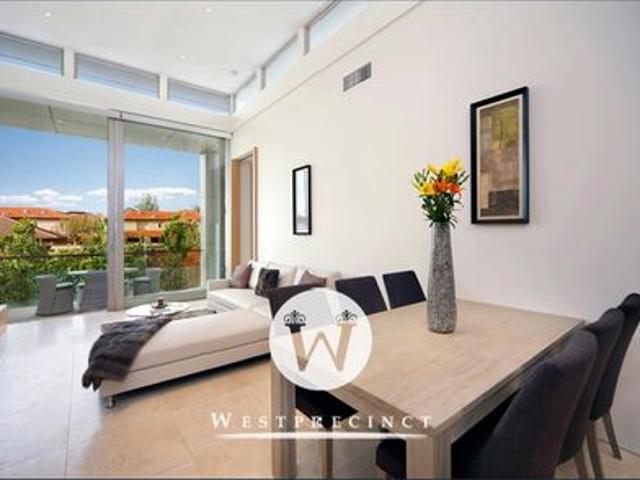 In transition? We offer fine furnished stays from 3 months