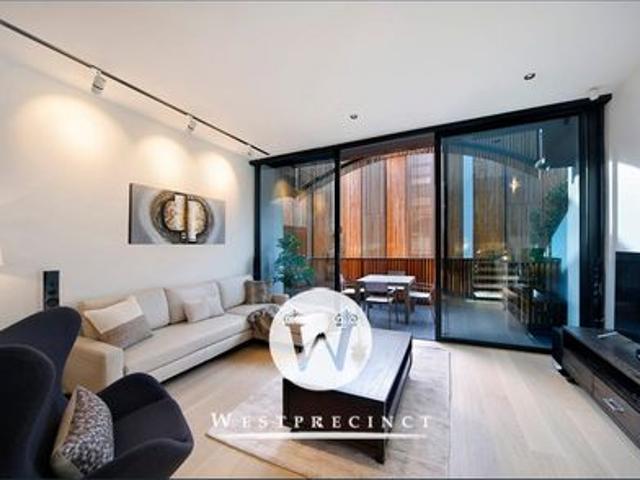 In transition? We offer fine furnished stays from 3 months