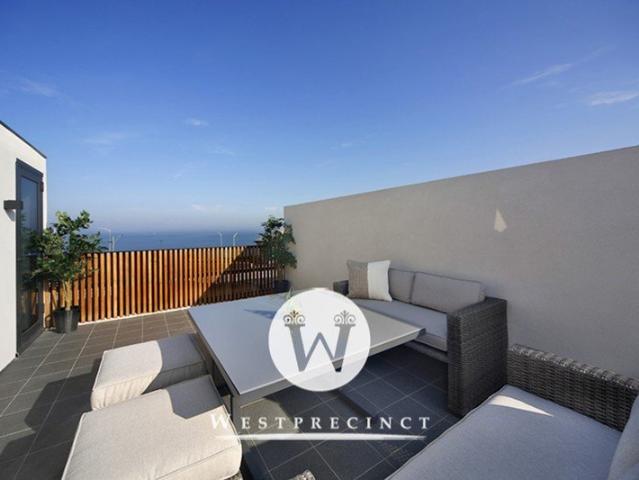 In transition? We offer fine furnished stays from 3 months