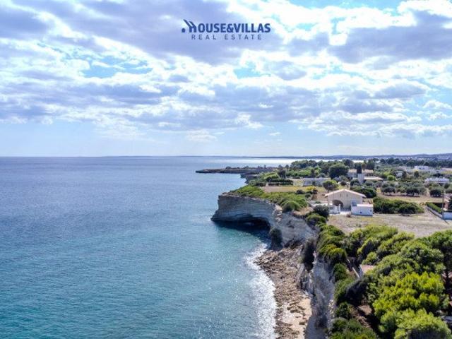 In una delle cornici naturali più suggestive della Sicilia. 110m² Cassibile