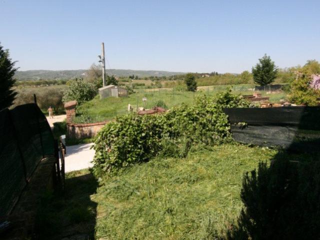 In una posizione collinare e panoramica nel cuore di Lucigna. 80m² Lucignano