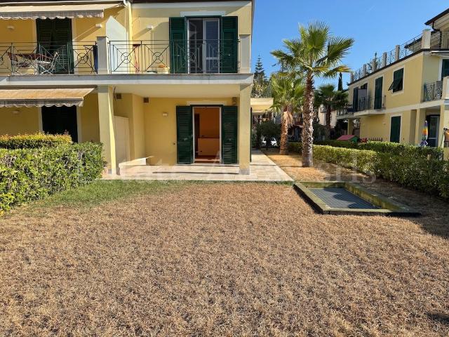 In vendita con incarico in esclusiva, proponiamo a Bordigher. 94m² Bordighera