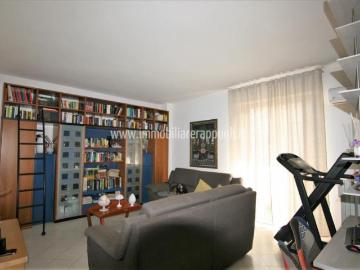 In vendita un affascinante appartamento con ingresso indipen. 106m² Guazzino