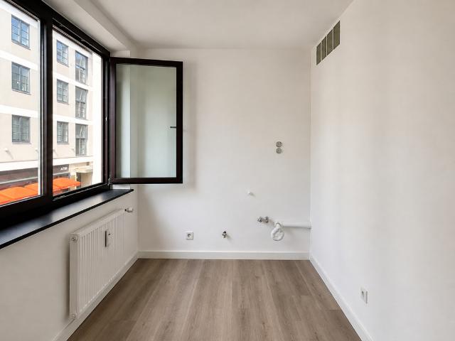 In zentralster Lage: Helle, gut geschnittene 2 Zimmer Wohnung in der Augsburger Innenstadt
