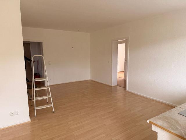 In begehrter Wohnlage, Nähe Fahrradtrasse. Mit neuer Einbauküche. Erdgeschoss Whg. mit Balkon