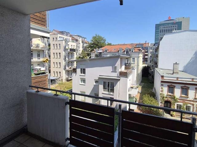 In Citylage*Wertstabile gut ausgestattete Maisonette zwei Balkone, EBK, Aufzug und Stellplatz!