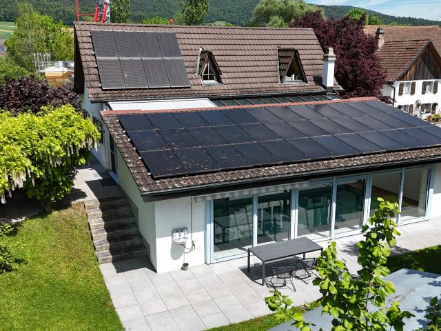 In Courcelon ist eine Villa mit 6,5 Zimmern auf einem Grundstück von 1.170 m² zum Verkauf zu verkaufen