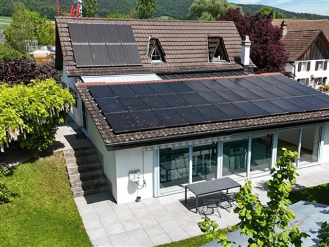 In Courcelon ist eine Villa mit 6,5 Zimmern auf einem Grundstück von 1.170 m² zum Verkauf zu verkaufen