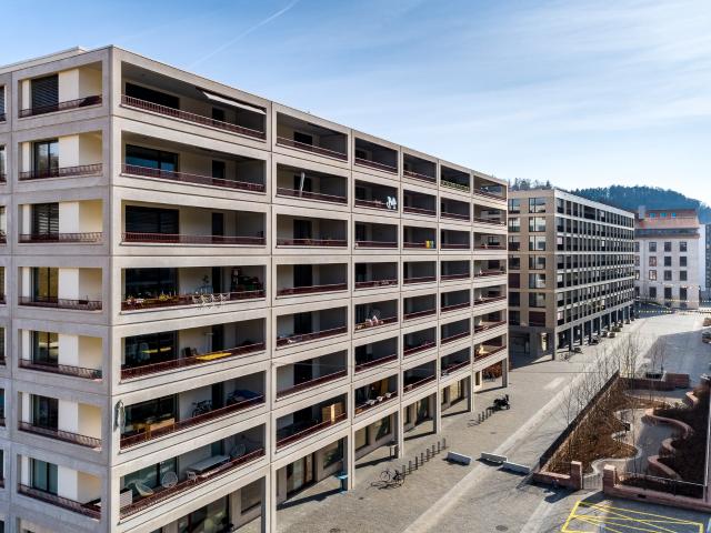 In der City Zuhause, im Grünen Daheim Lässige Atelierwohnung