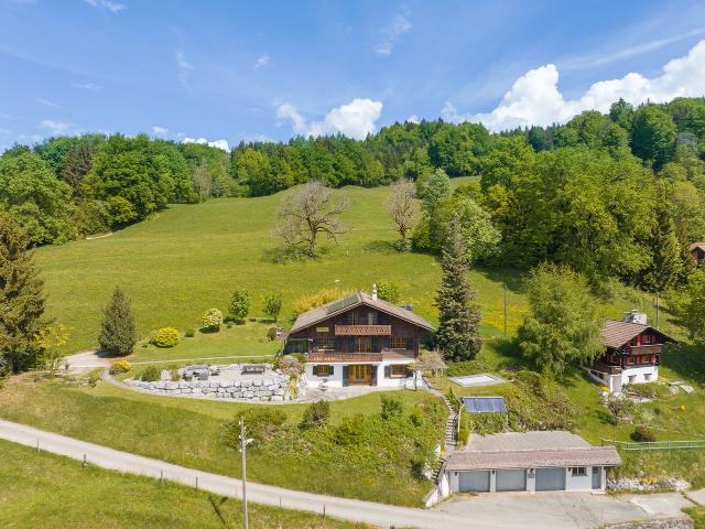 In der Nähe von Gryon – Aussicht auf Muveran und Dents du Midi Geräumiges Chalet ohne Störungen mit 2.5 unabhängigen Zimmern