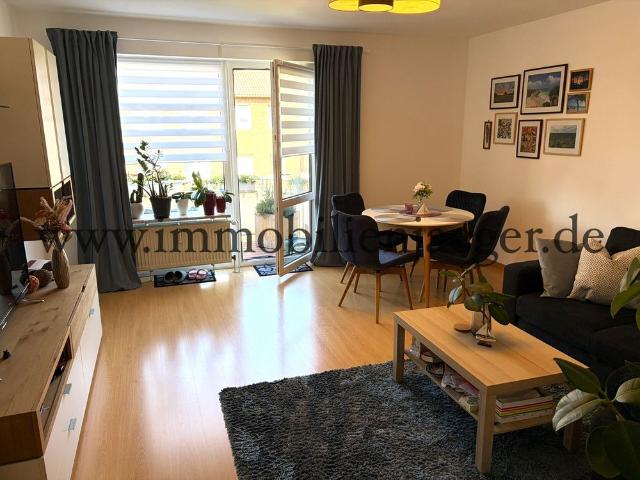 In Fußnähe zum EKZ Herold Center Großzügige Wohnung mit Balkon Bad mit Dusche und Wanne 2.OG