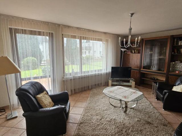 IN GUTER STADTLAGE VERMIETUNG EINES 1 FAM. HAUSES IN MINDEN
