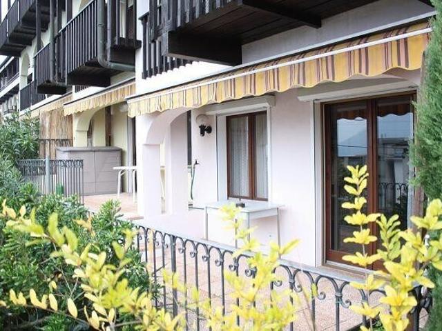 in Italien 2 1/2 Zimmer Wohnung mit Terrassen und Hallenbad