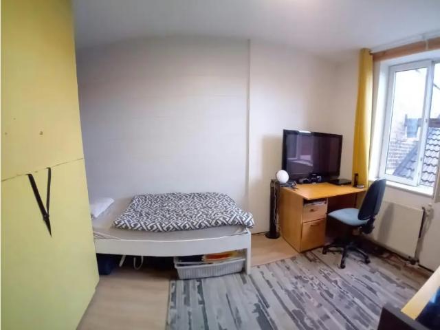 in medehuur Huis gemengd gebruik Anderlecht