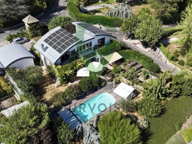 In Morges – Einfamilienhaus mit Seeblick und separater Wohnung