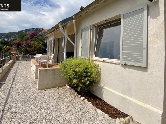 In one of the most sought after areas of Villefranche sur Me. 76m² Villefranche Sur Mer