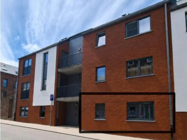 in openbare verkoop Appartement Ciney