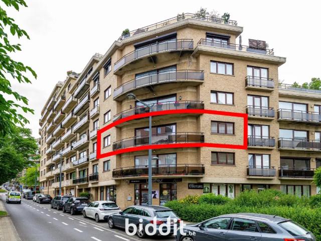in openbare verkoop Appartement Koekelberg