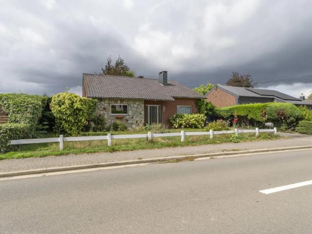 in openbare verkoop Bungalow Barchon