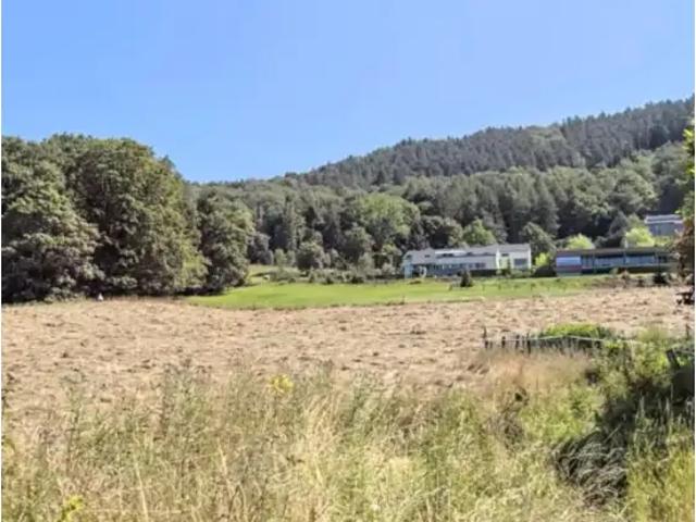 in openbare verkoop Bouwgrond Stavelot