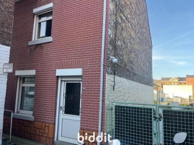 in openbare verkoop Huis Andenne