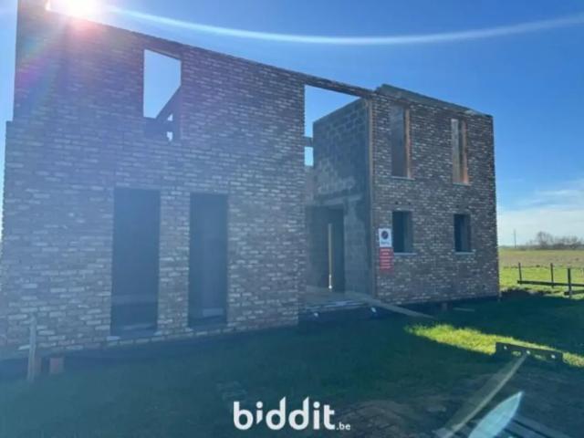 in openbare verkoop Huis Omal