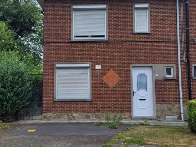 in openbare verkoop Huis Maurage