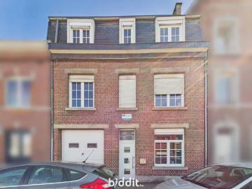 in openbare verkoop Huis Wegnez