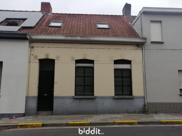 in openbare verkoop Huis Zwevegem