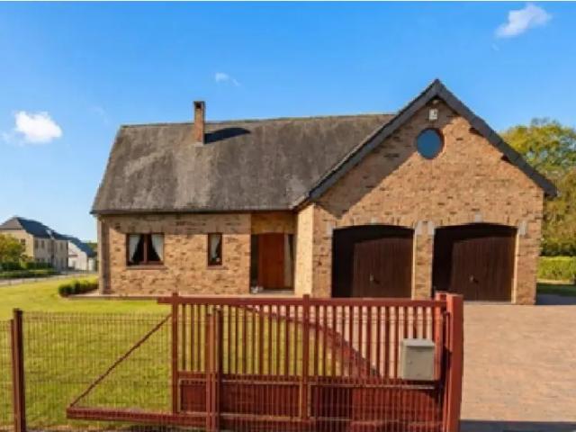 in openbare verkoop Villa Gerpinnes