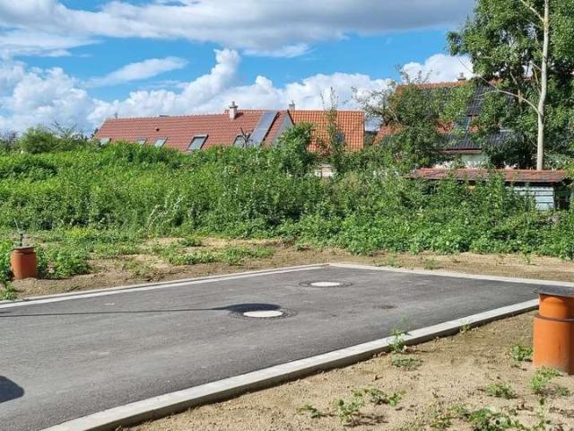 In reichlich 20 Auto Minuten in Leipzig! Vielleicht reichen 4 Zimmer ja doch! Ruhiges Grundstück ink