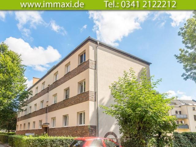 IN SANIERUNG + WAHREN + 3 RAUM WOHNUNG + HOCHPARTERRE + BALKON