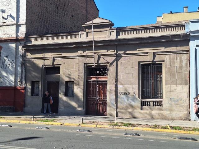Inmueble de uso comercial sector Republica