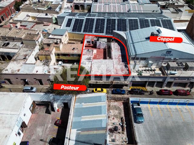 Inmueble en Venta en Calle Pasteur