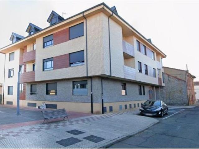 INMUEBLE EN RENTABILIDAD EN VILLAOBISPO DE LAS REGUERAS