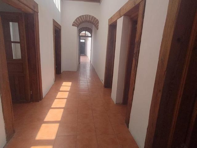 Inmueble para casa y oficinas en el centro de la ciudad