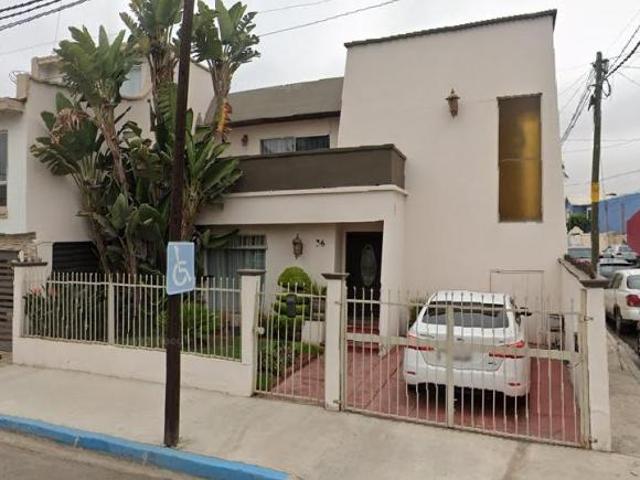 Inmueble Residencial en Fraccionamiento Playa Ensenada, Baja California