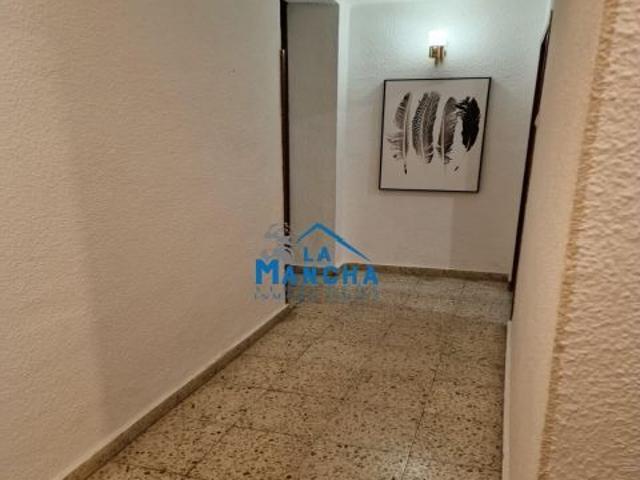 INMOBILIARIA LA MANCHA VENDE PISO EN ZONA SANTA TERESA DE ALBACETE