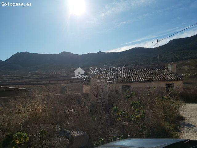 INMOBILIARIA SAN JOSE VENDE CASA CUEVA CON TERRENO EN LA PARTIDA DEL ALGAYAT EN LA ROMANA