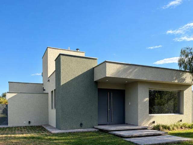 INMOBILIARIA SCHWEIZER