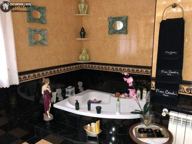 Inmobiliaria Tejares Vende casa de pueblo señorial a 10 minutos de Albacete. F026