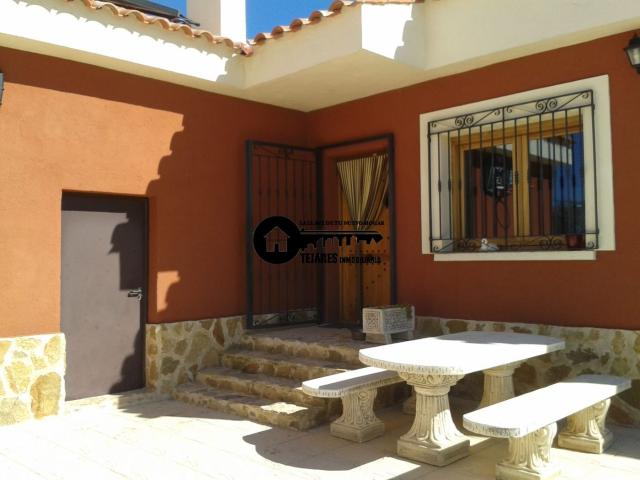 INMOBILIARIA TEJARES VENDE EXCELENTE PARCELA A 3km DE ALBACETE