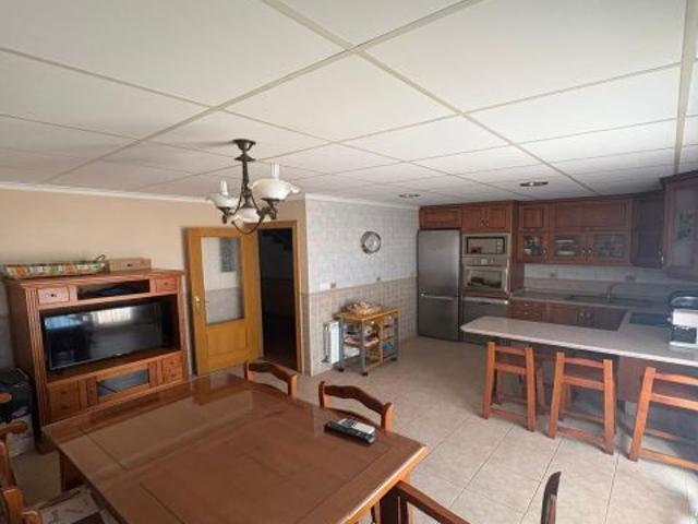 INMOHOUSE VENDE ADOSADO EN SANTA ANA