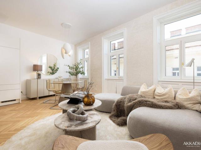 Innenarchitektonisch gestaltete 2 Zimmerwohnung mit Wohnküche und Terrasse