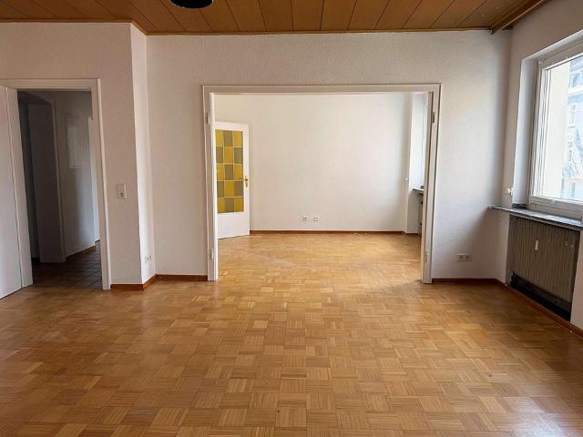 Innenstadt Nord 3 Zimmer Wohnung mit 110 m² Wfl